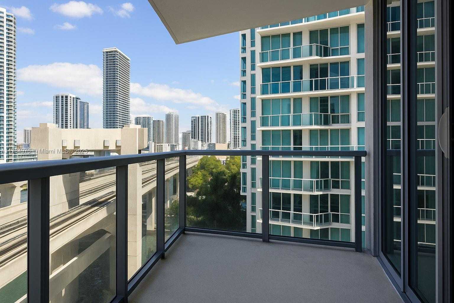 Small Image of 31 SOUTH EAST 6TH ST #1002, Miami Number 2