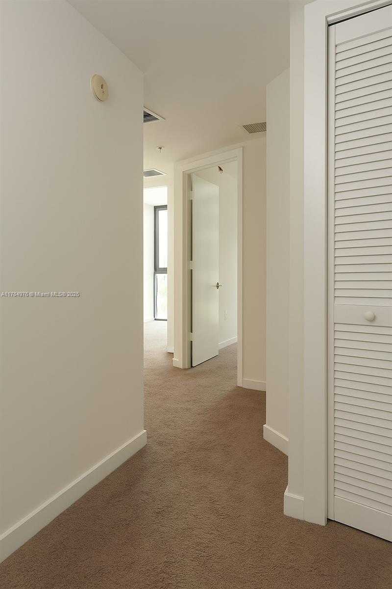 Small Image of 31 SOUTH EAST 6TH ST #1002, Miami Number 20