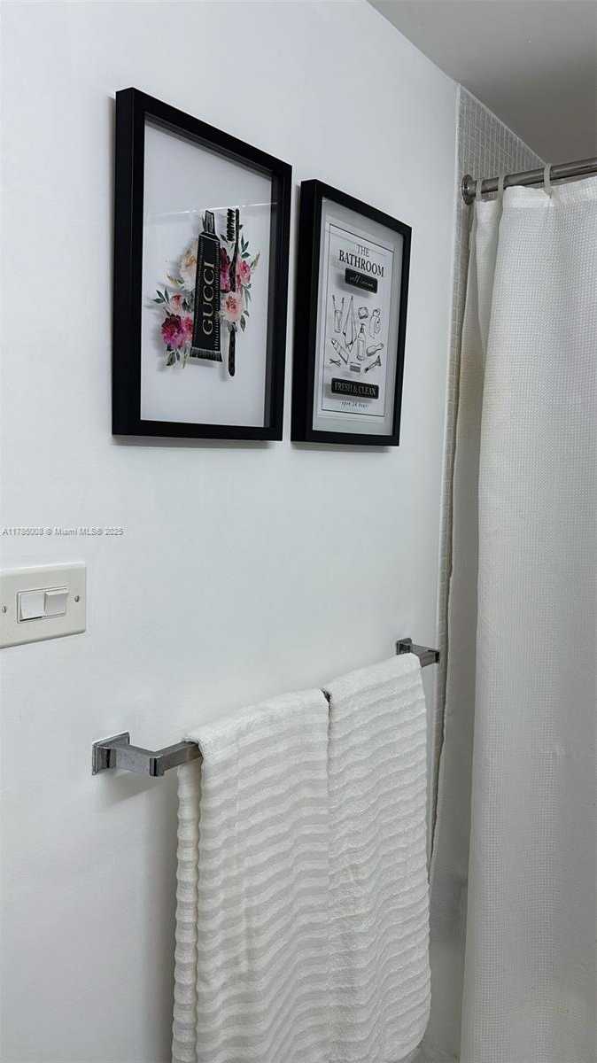 Small Image of 14211 NORTH KENDALL DR #212E, Miami Number 17