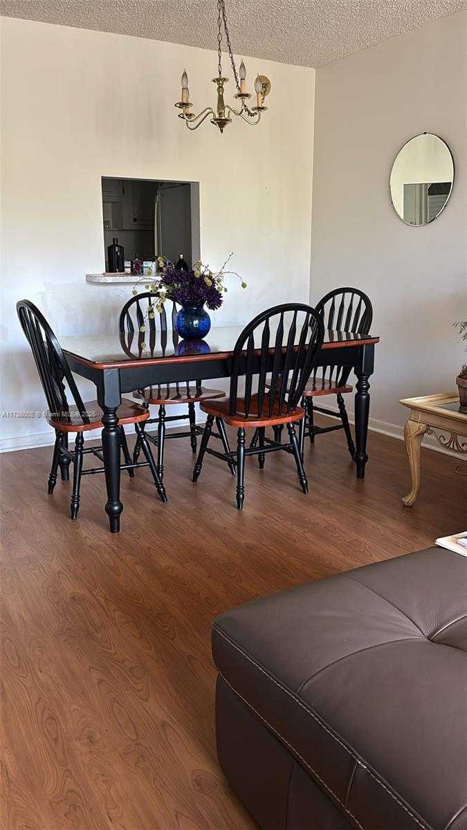 Small Image of 14211 NORTH KENDALL DR #212E, Miami Number 7
