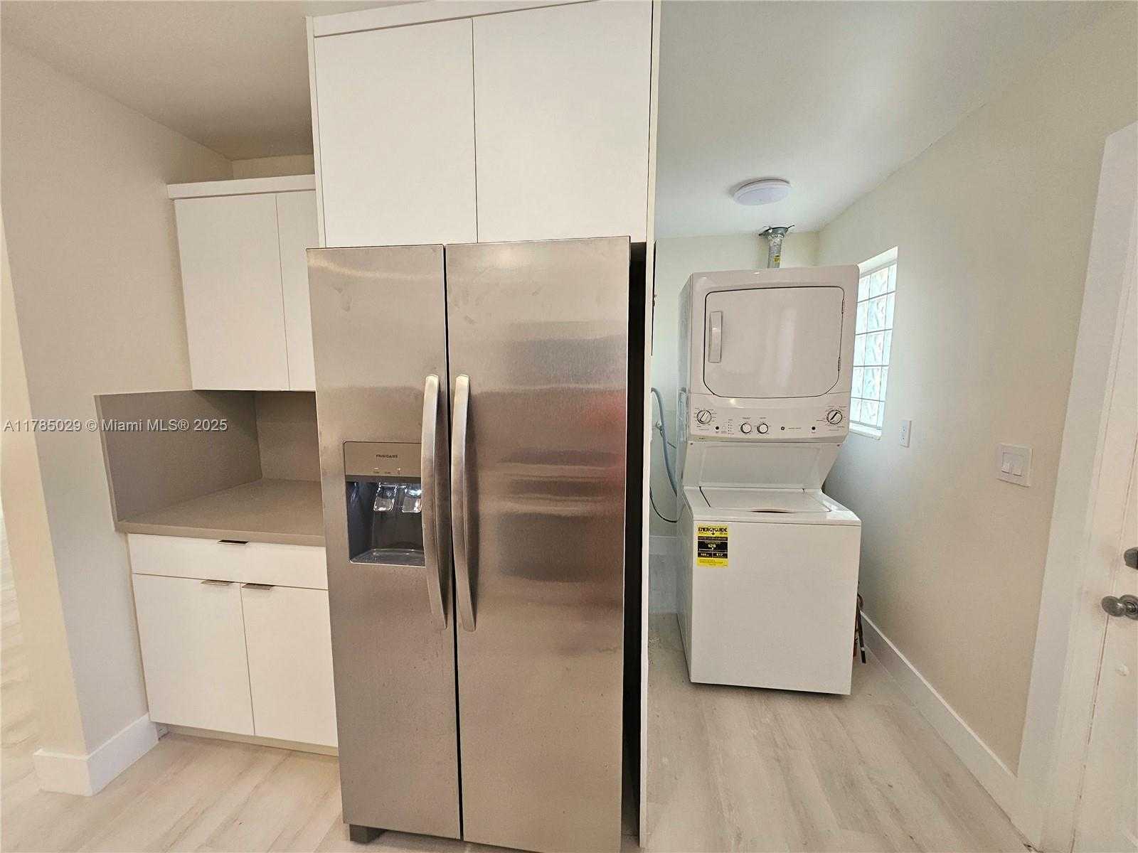 Small Image of 834 RAYMOND ST, Miami Beach Number 44