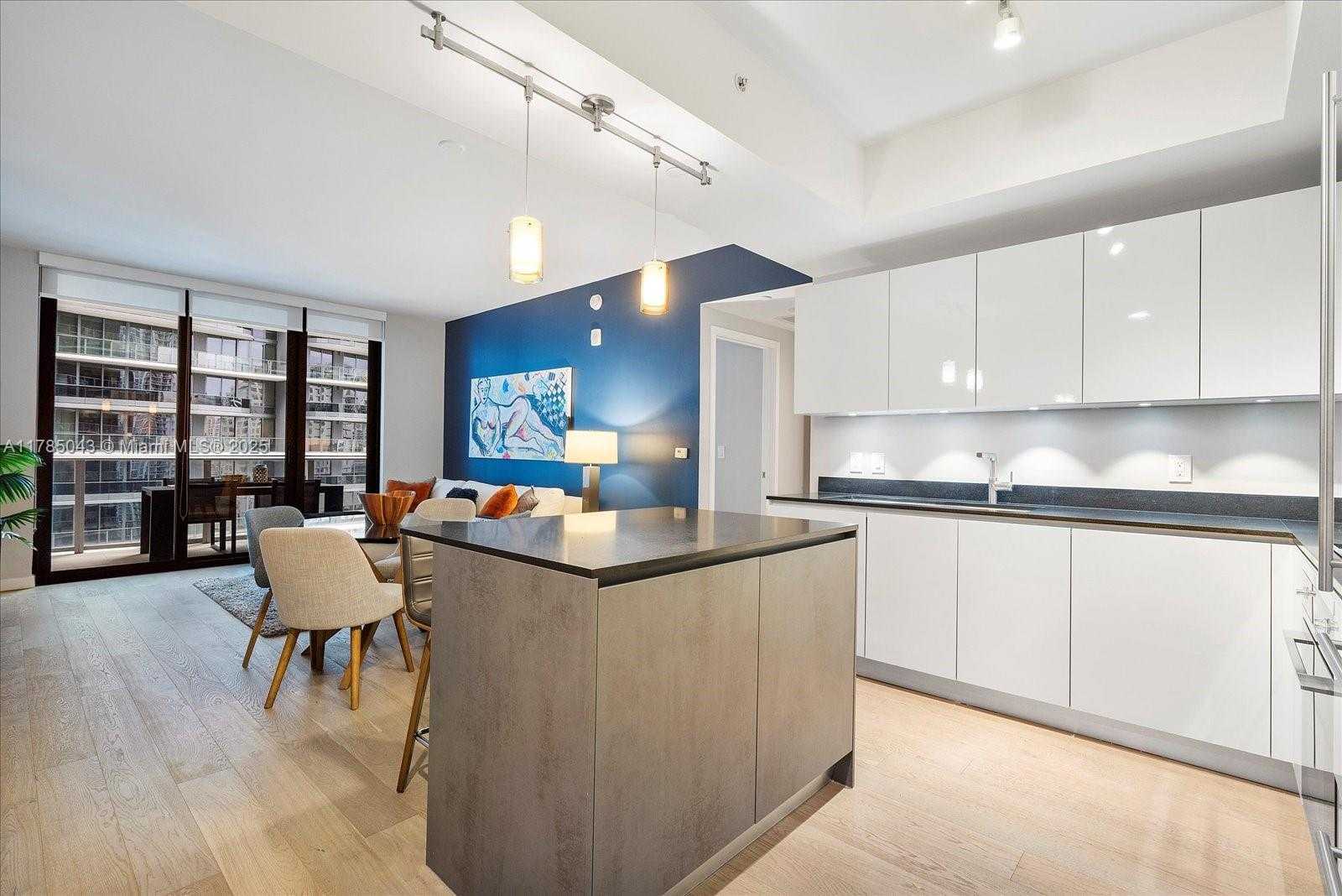 Small Image of 1010 BRICKELL AVE #2307, Miami Number 10