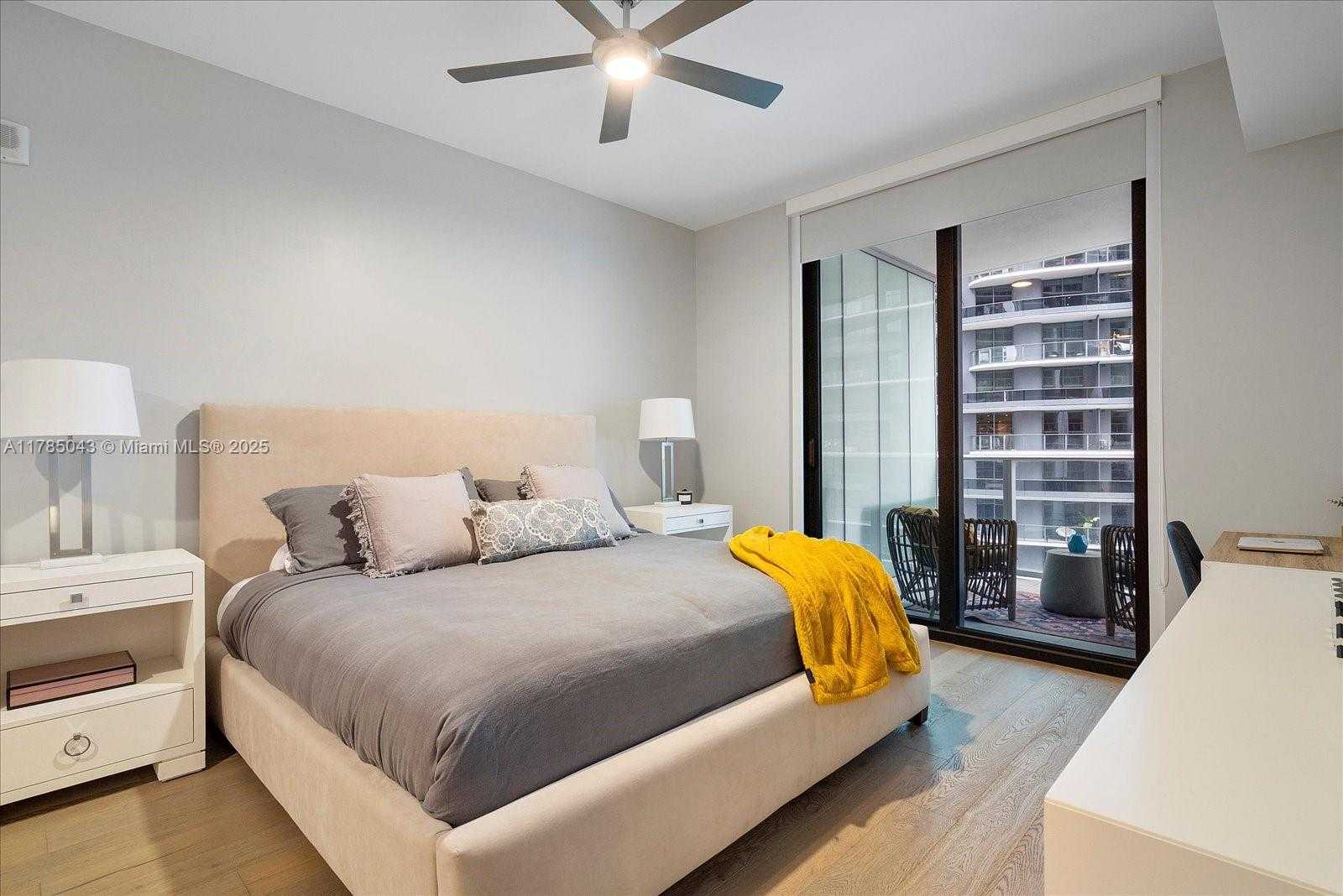 Small Image of 1010 BRICKELL AVE #2307, Miami Number 15
