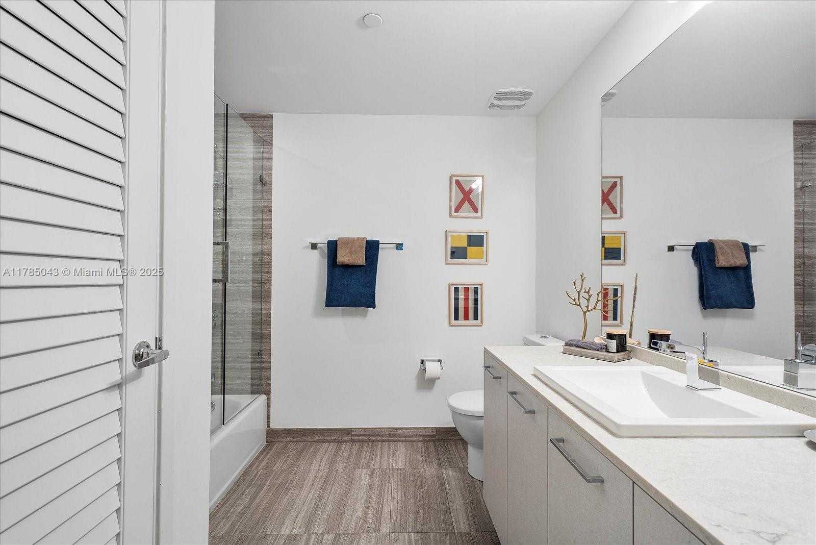 Small Image of 1010 BRICKELL AVE #2307, Miami Number 22