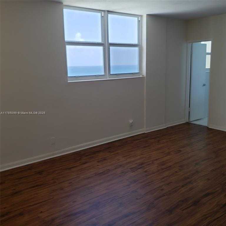 Small Image of 3001 SOUTH OCEAN DR #1009, Hollywood Number 13