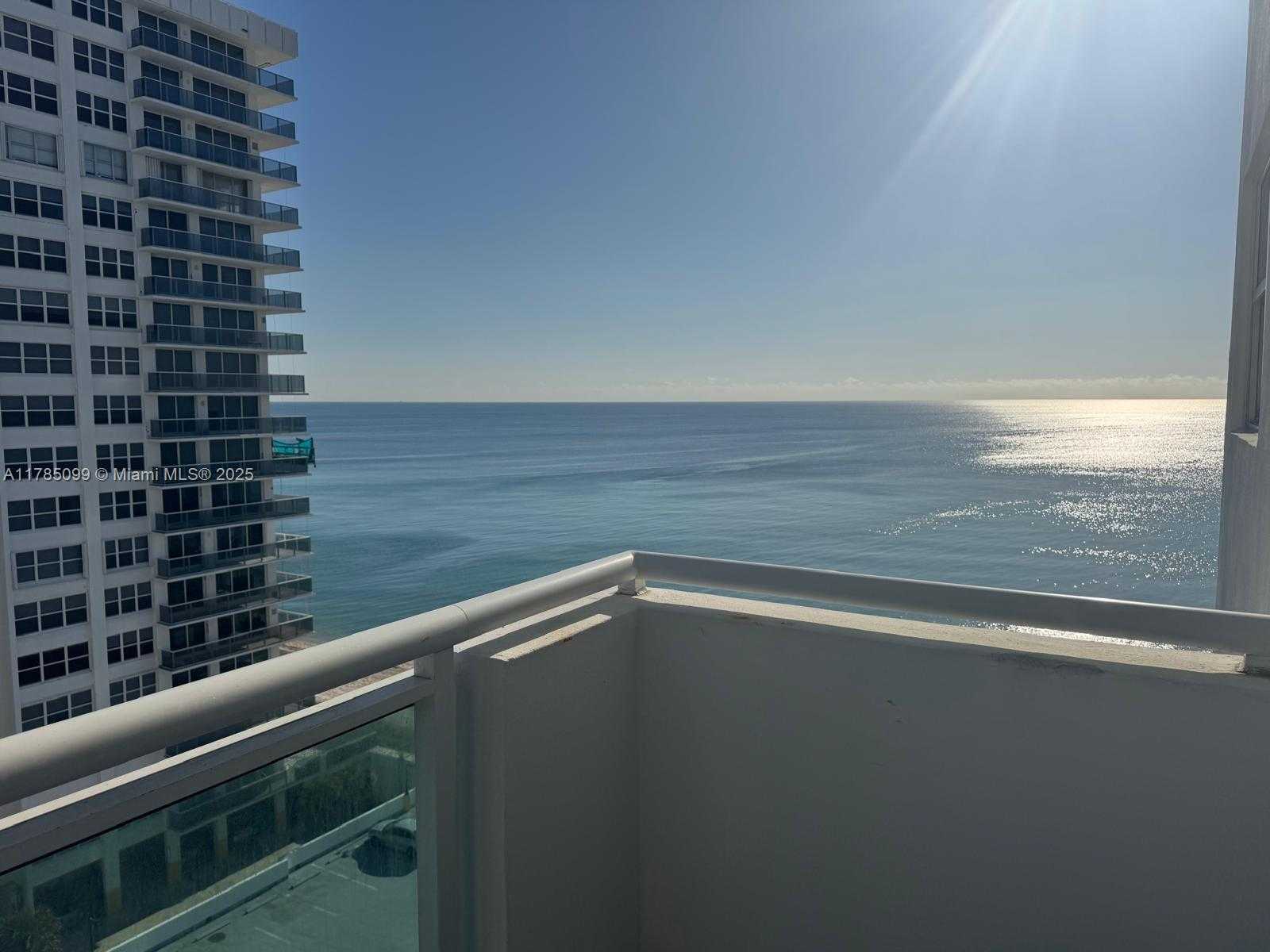 Small Image of 3001 SOUTH OCEAN DR #1009, Hollywood Number 4