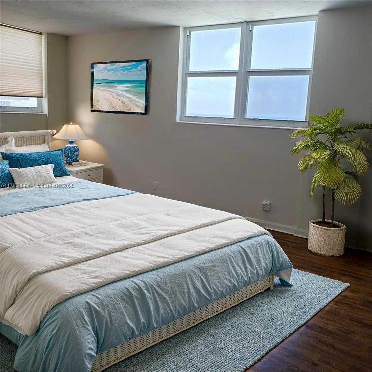 Small Image of 3001 SOUTH OCEAN DR #1009, Hollywood Number 7