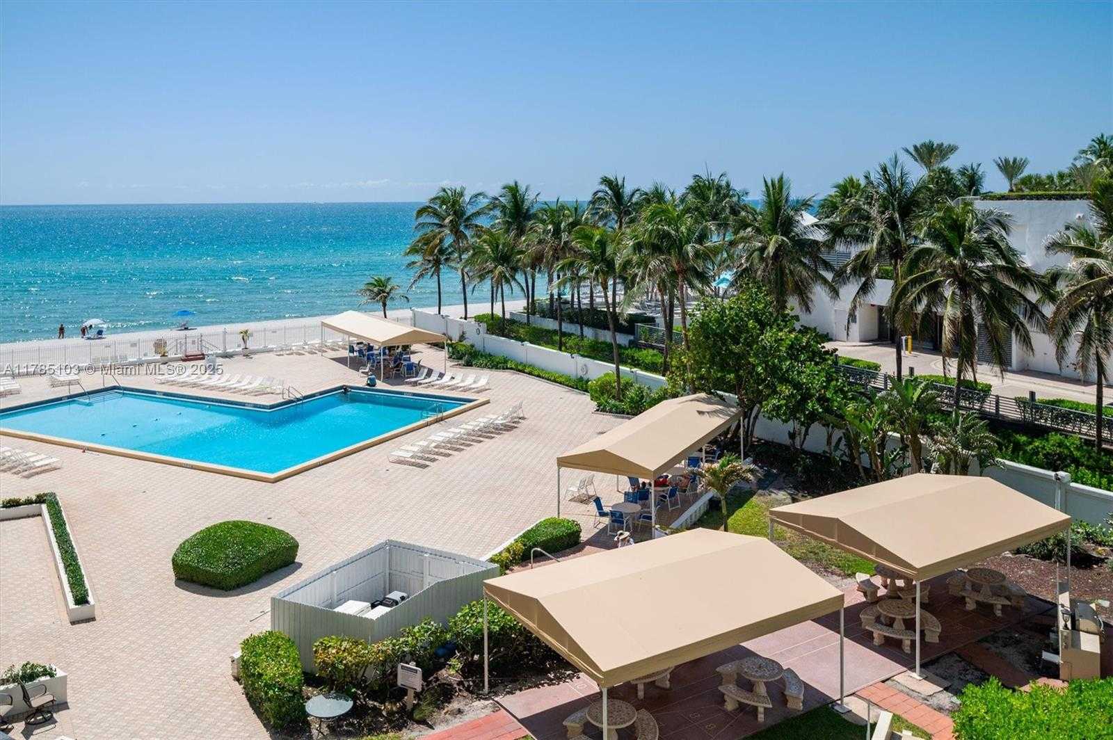 Small Image of 3505 SOUTH OCEAN DR #417, Hollywood Number 12