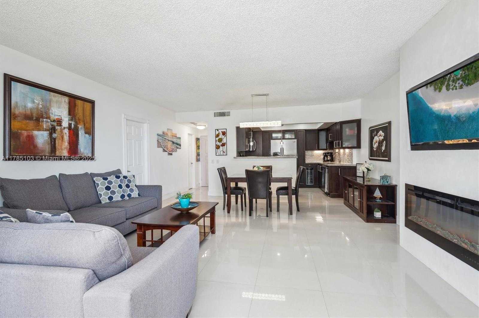 Small Image of 3505 SOUTH OCEAN DR #417, Hollywood Number 5