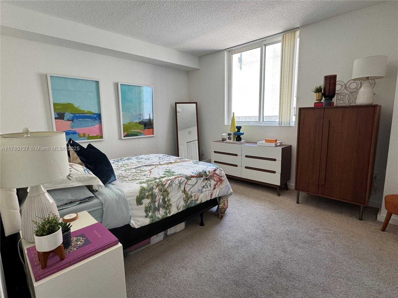 Small Image of 601 NORTH EAST 23RD ST #801, Miami Number 8
