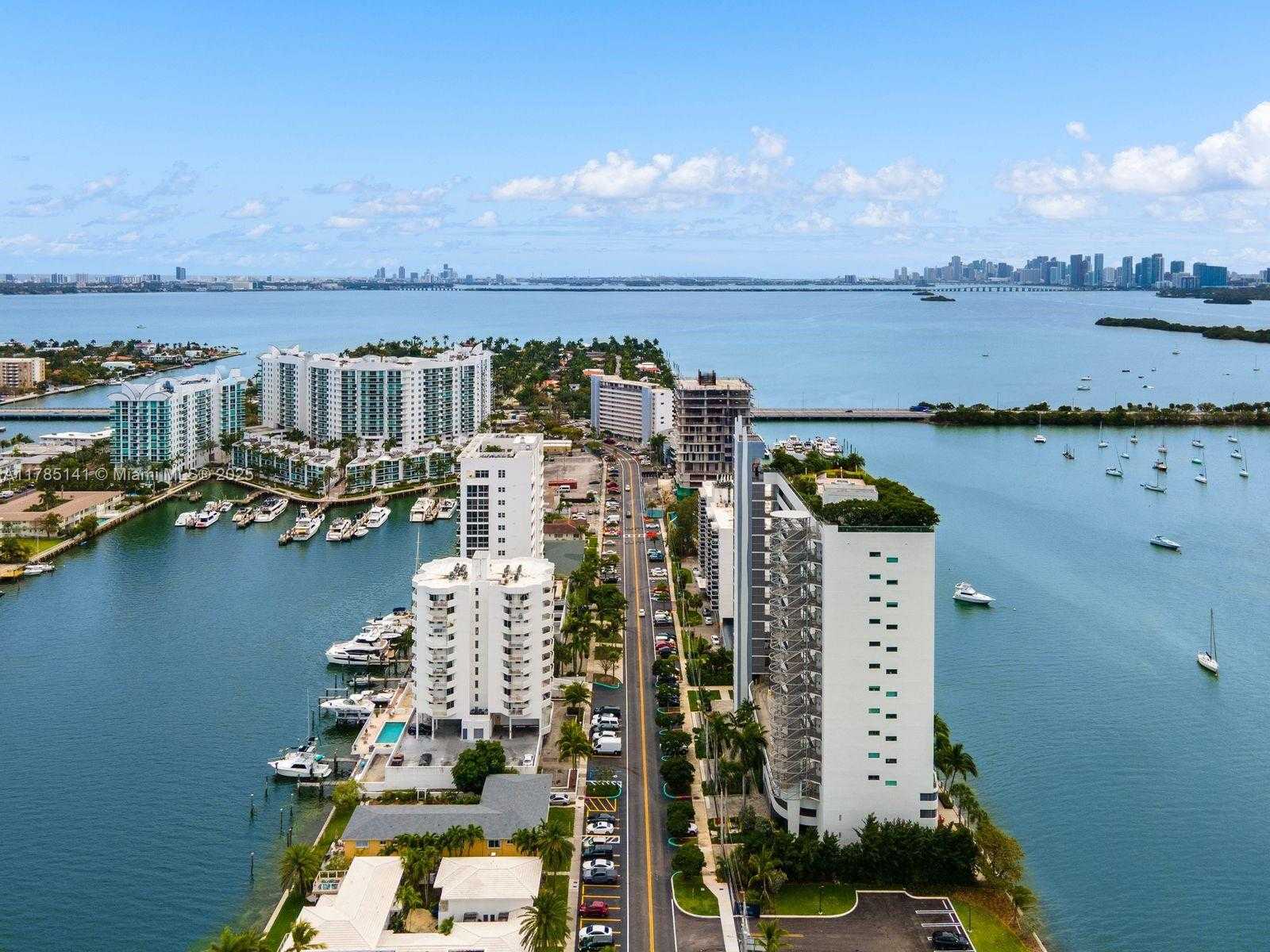 Small Image of 7934 WEST DR #703, North Bay Village Number 27