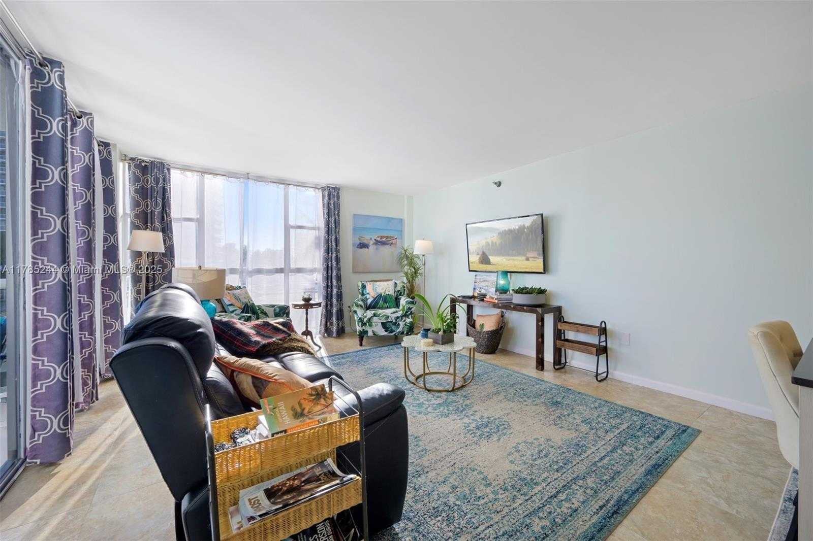 Small Image of 20515 EAST COUNTRY CLUB DR #348, Aventura Number 4