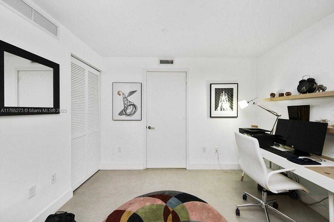 Small Image of 31 SOUTH EAST 6TH ST #1206, Miami Number 10