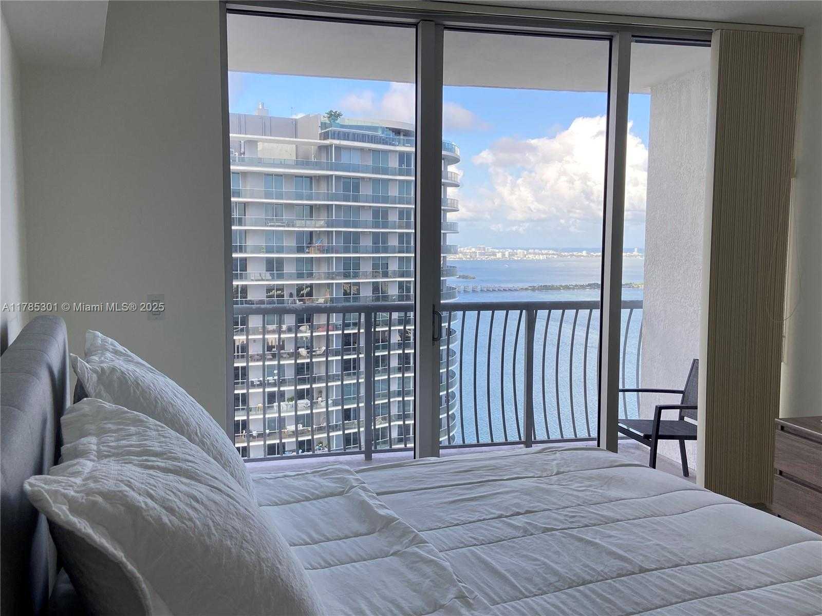 Small Image of 1750 NORTH BAYSHORE DR #5305, Miami Number 12