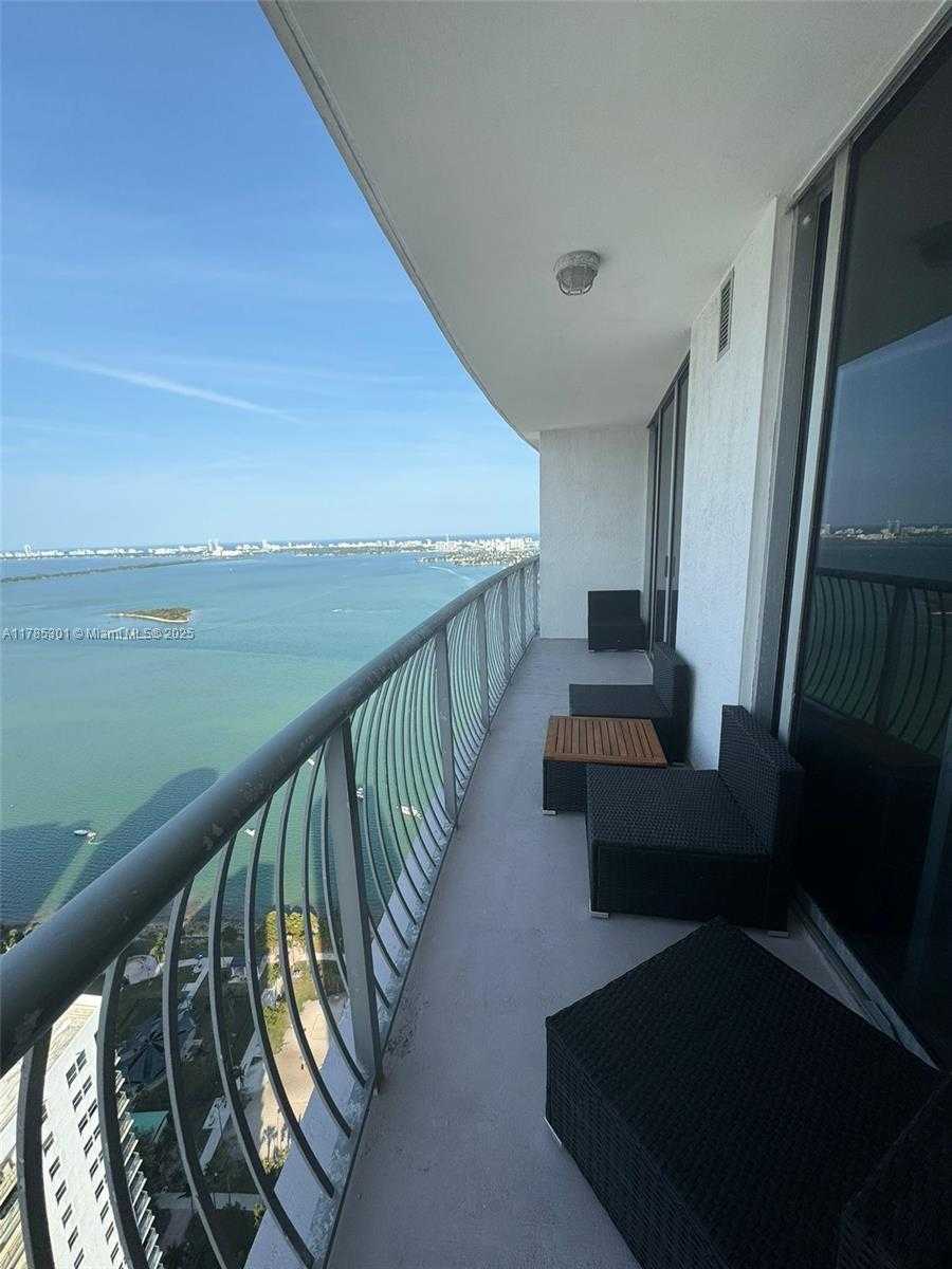 Small Image of 1750 NORTH BAYSHORE DR #5305, Miami Number 3