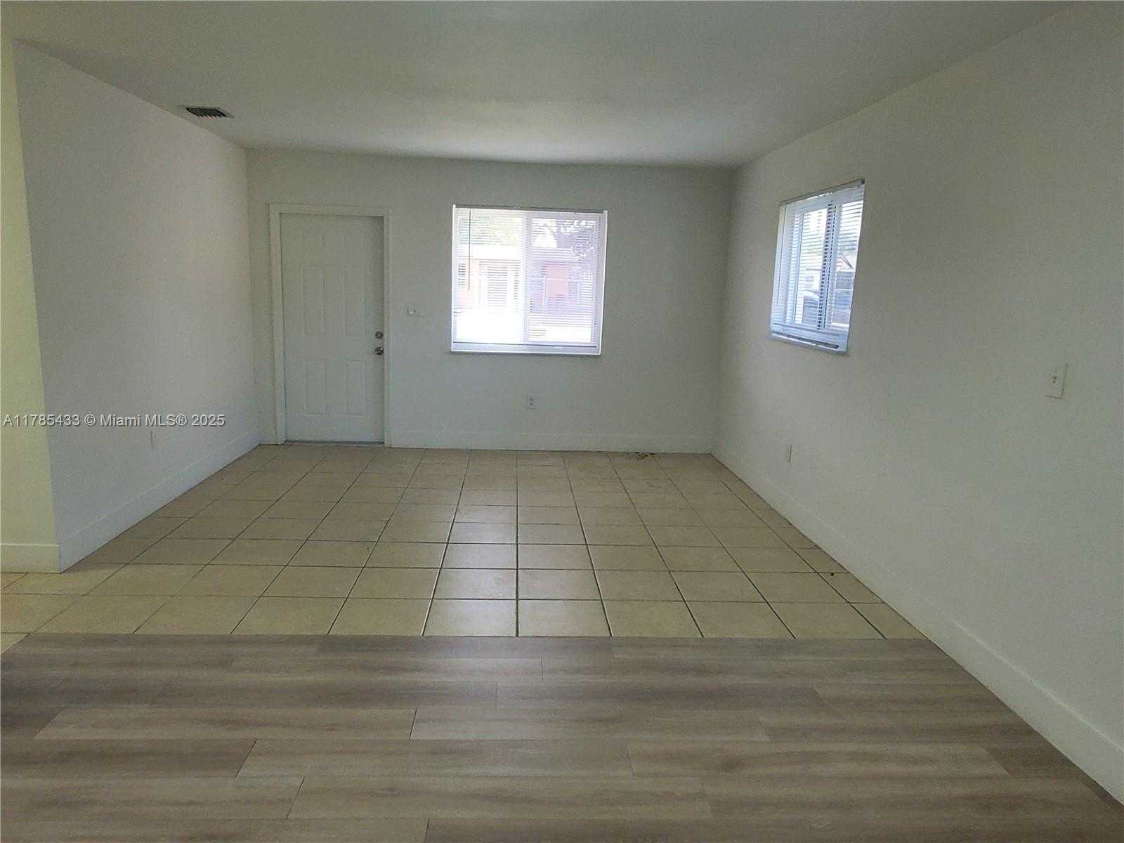 Small Image of 10845 SOUTH WEST 221ST ST, Miami Number 2