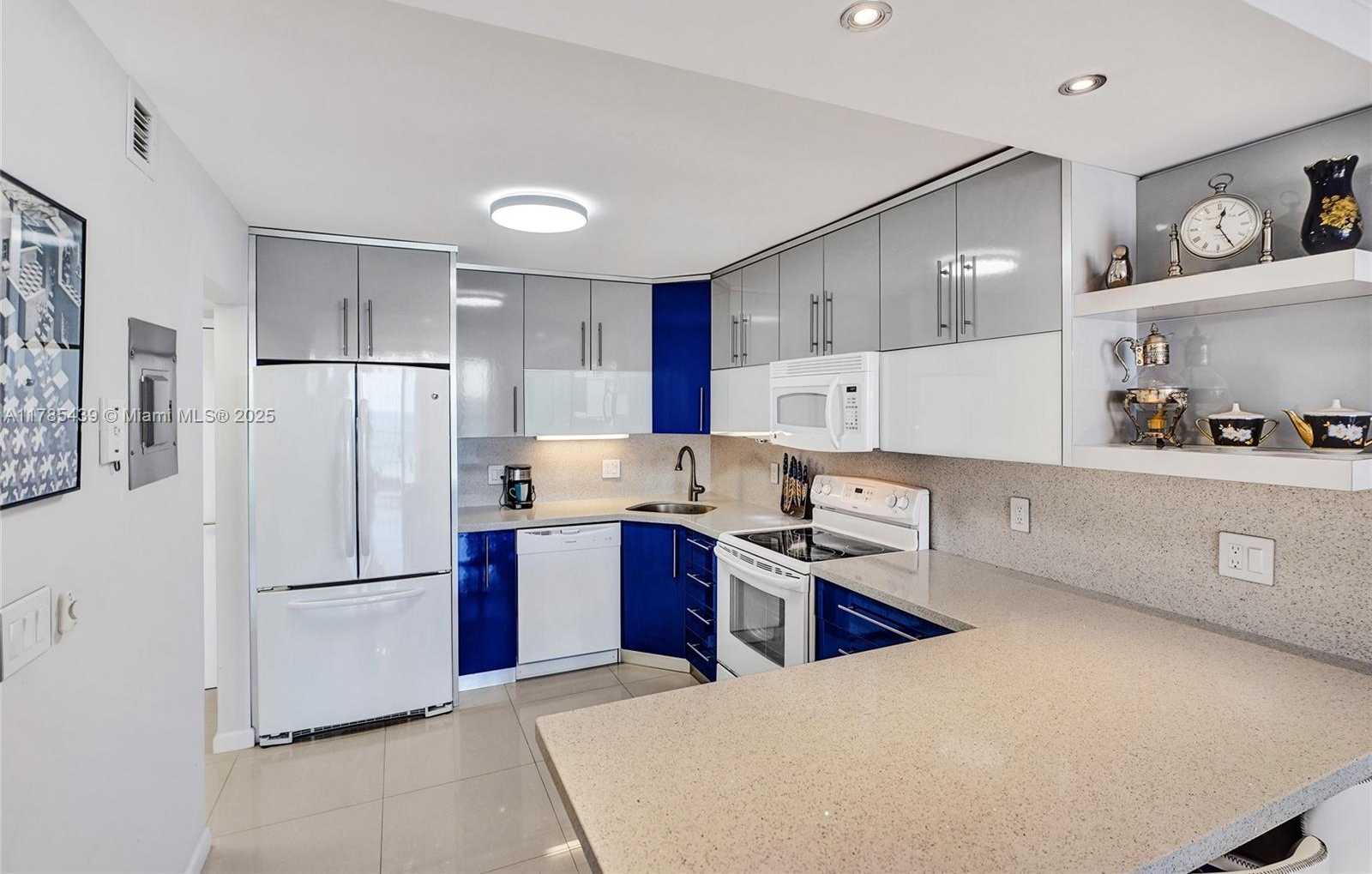 Small Image of 2401 SOUTH OCEAN DR #802 (Available June 1), Hollywood Number 13