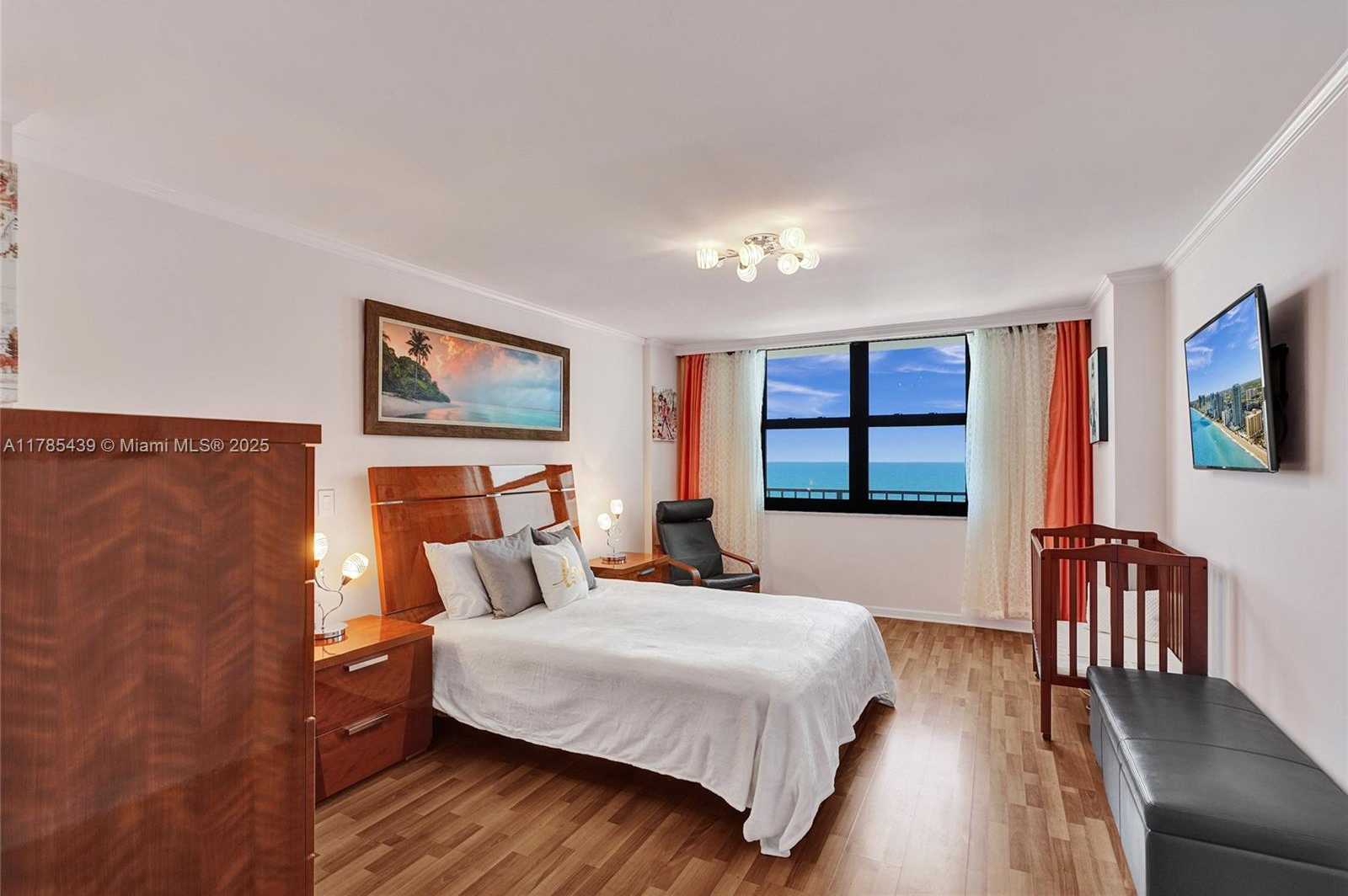 Small Image of 2401 SOUTH OCEAN DR #802 (Available June 1), Hollywood Number 19