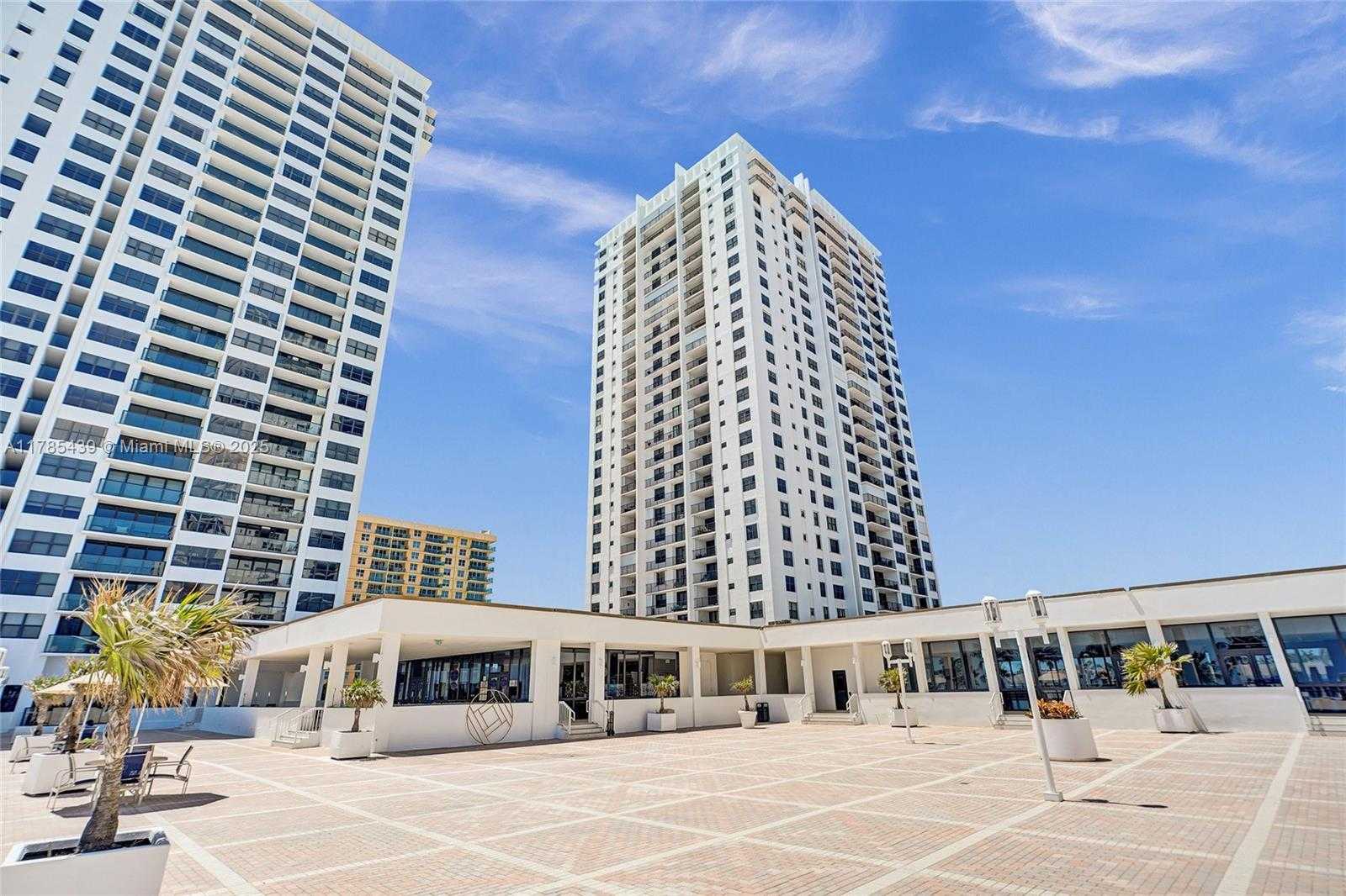 Small Image of 2401 SOUTH OCEAN DR #802 (Available June 1), Hollywood Number 38