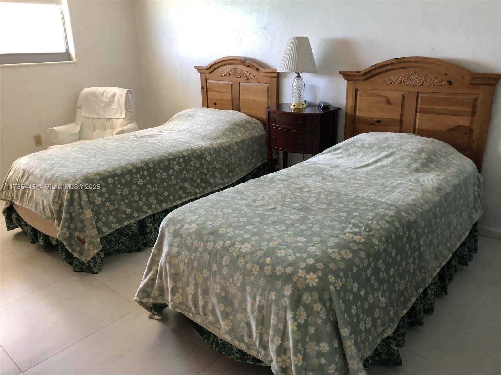 Small Image of 9273 COLLINS AVE #1104, Surfside Number 12