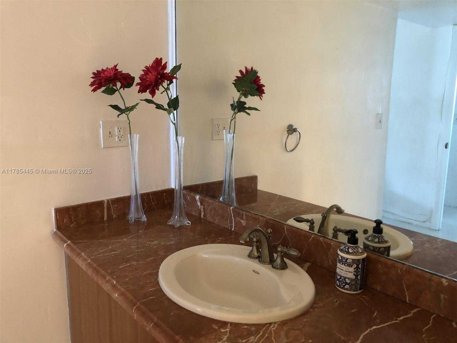 Small Image of 9273 COLLINS AVE #1104, Surfside Number 14