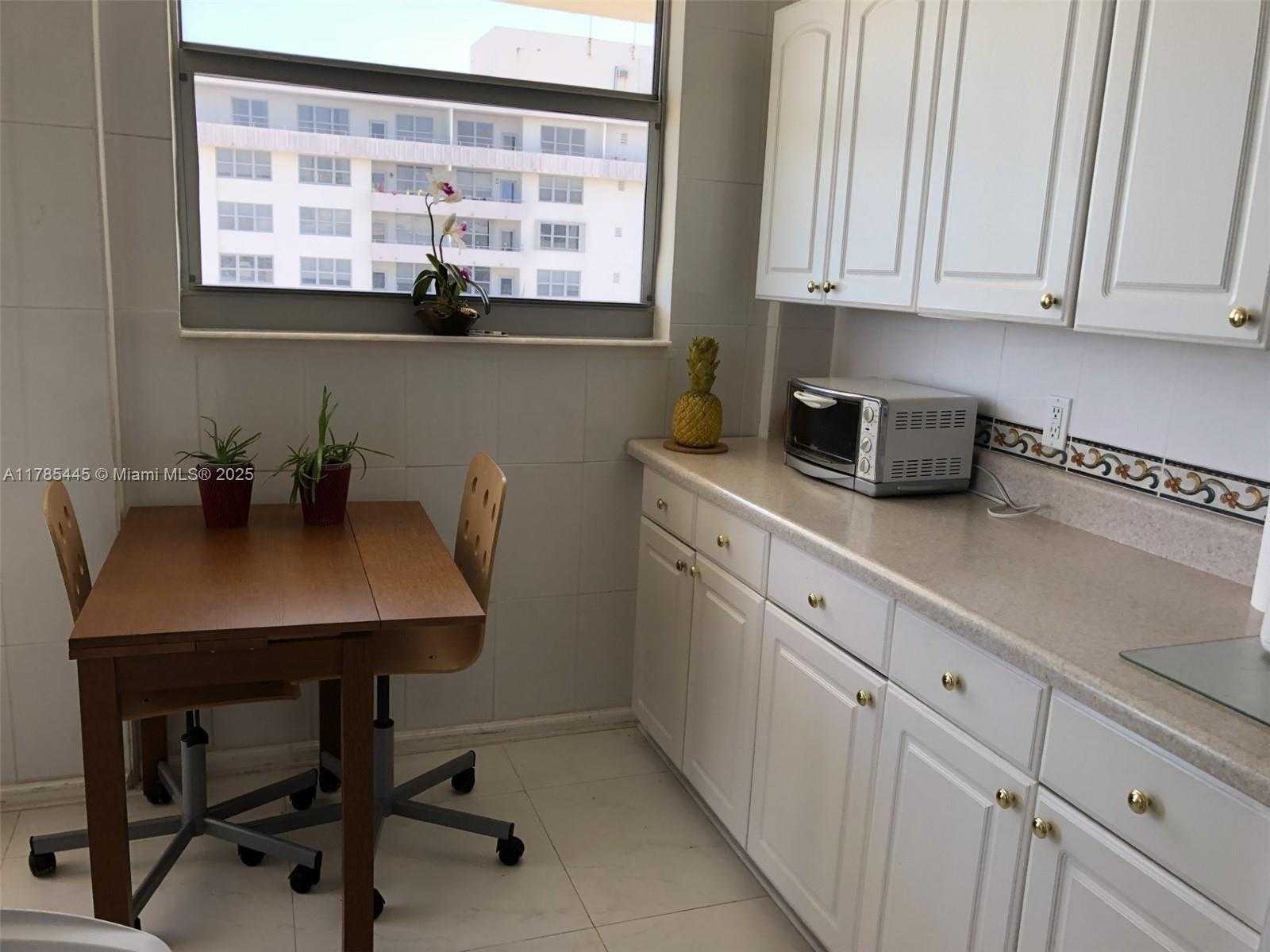 Small Image of 9273 COLLINS AVE #1104, Surfside Number 18