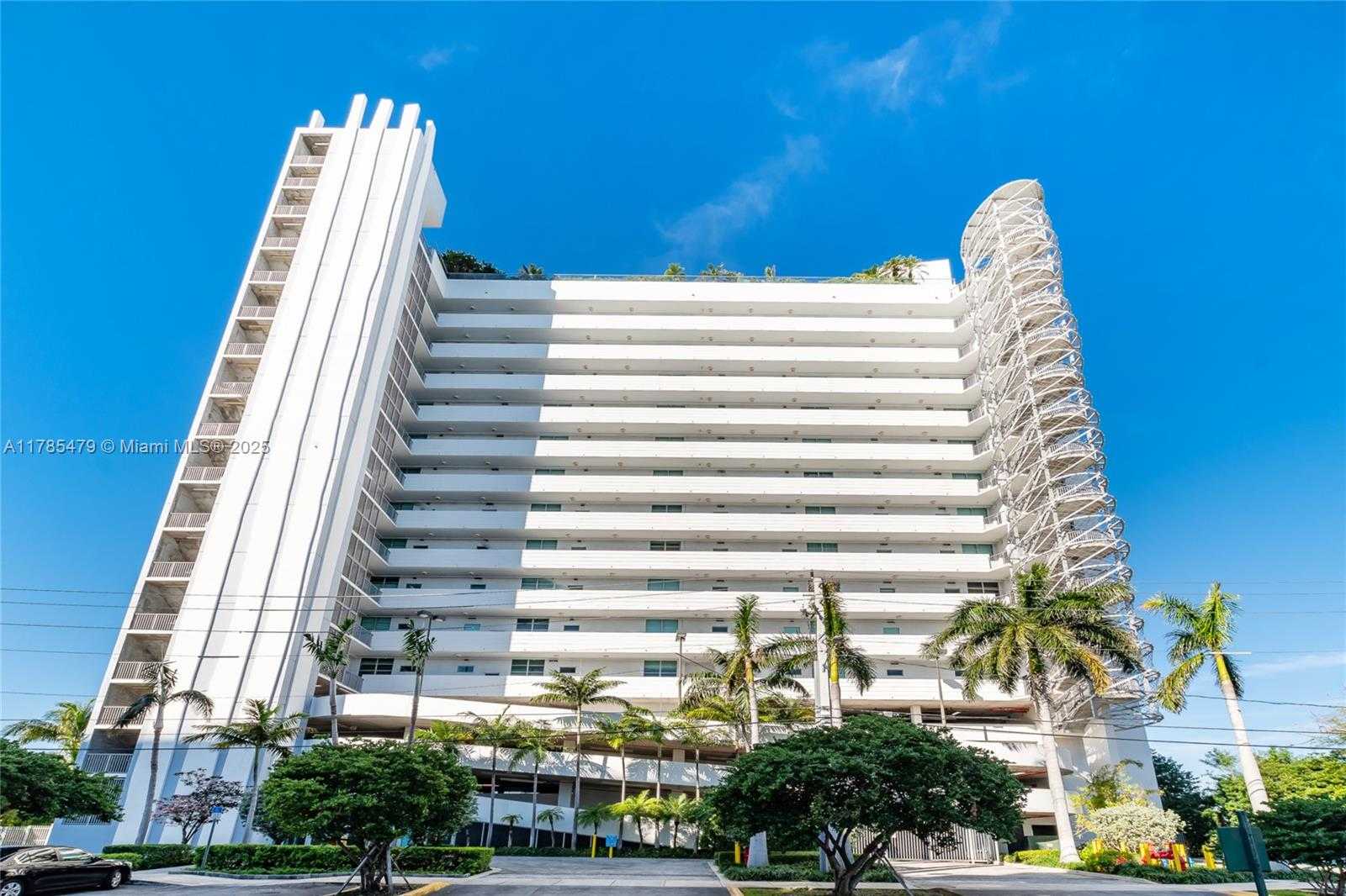 Small Image of 7934 WEST DR #1101, North Bay Village Number 26