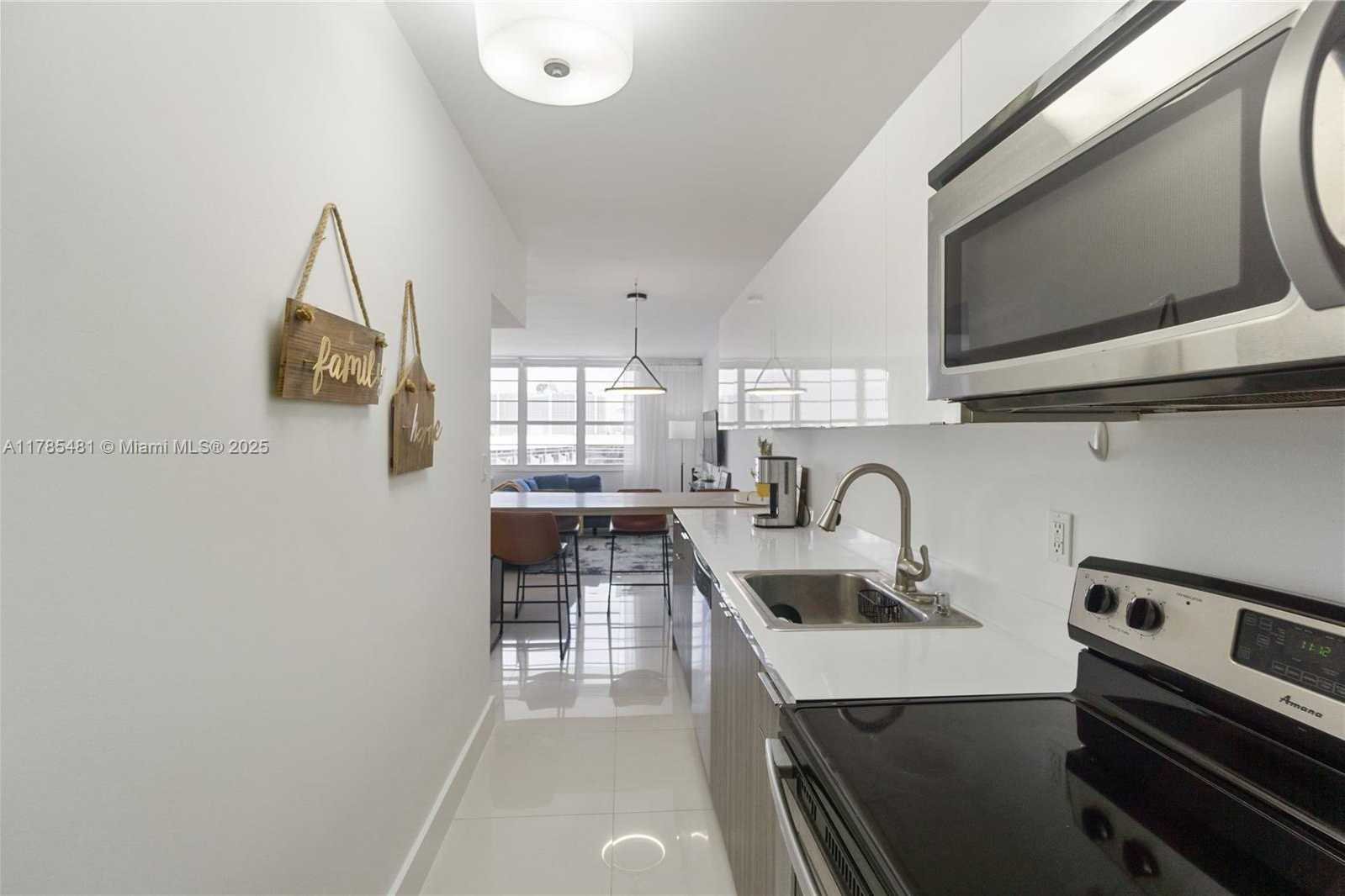 Small Image of 100 LINCOLN RD #1539, Miami Beach Number 12