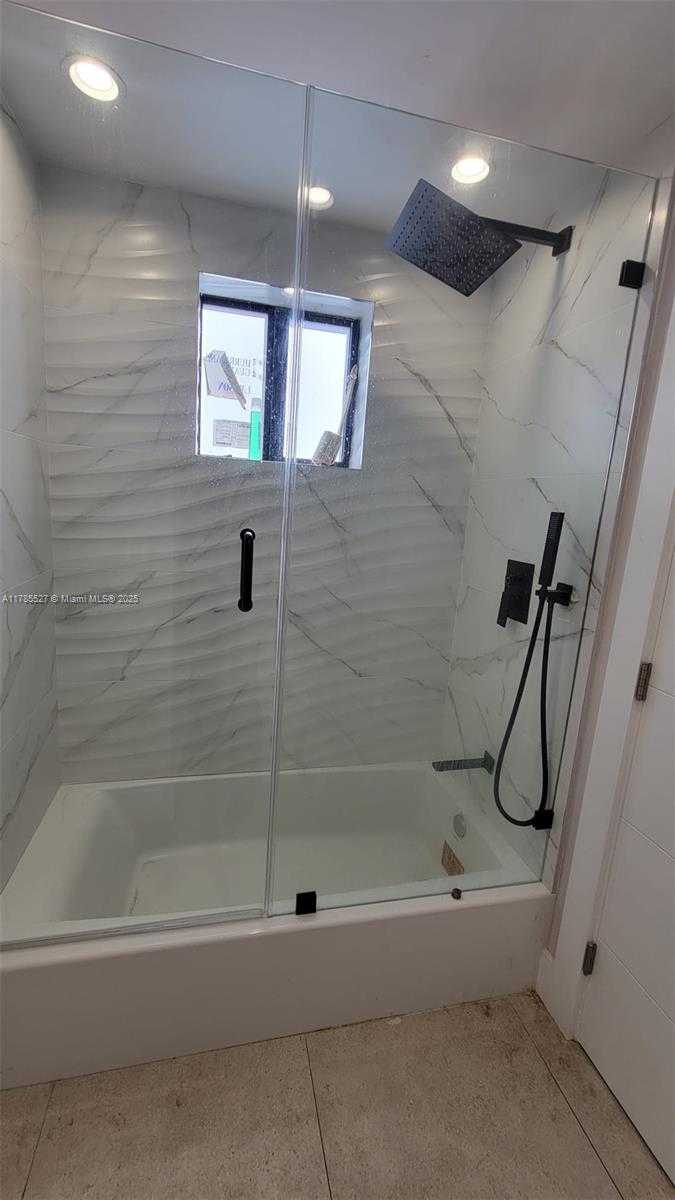 Small Image of 1746 SOUTH WEST 12TH ST #1746, Miami Number 9