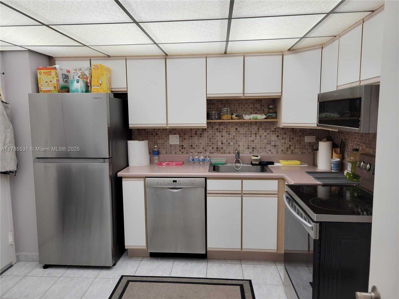Small Image of 251 174TH ST #1208, Sunny Isles Beach Number 2