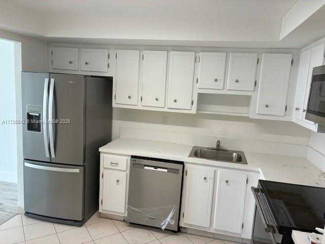 Small Image of 18071 BISCAYNE BLVD #903, Aventura Number 15