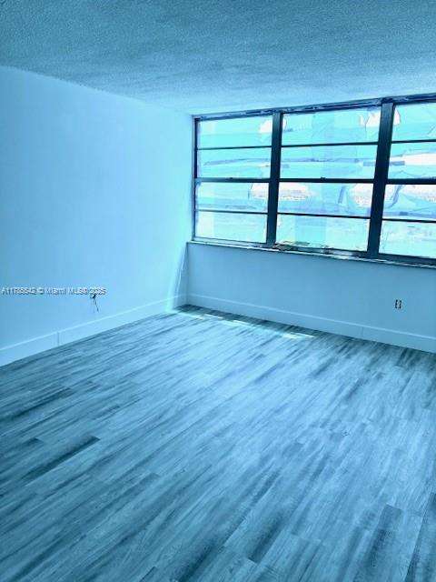 Small Image of 18071 BISCAYNE BLVD #903, Aventura Number 7