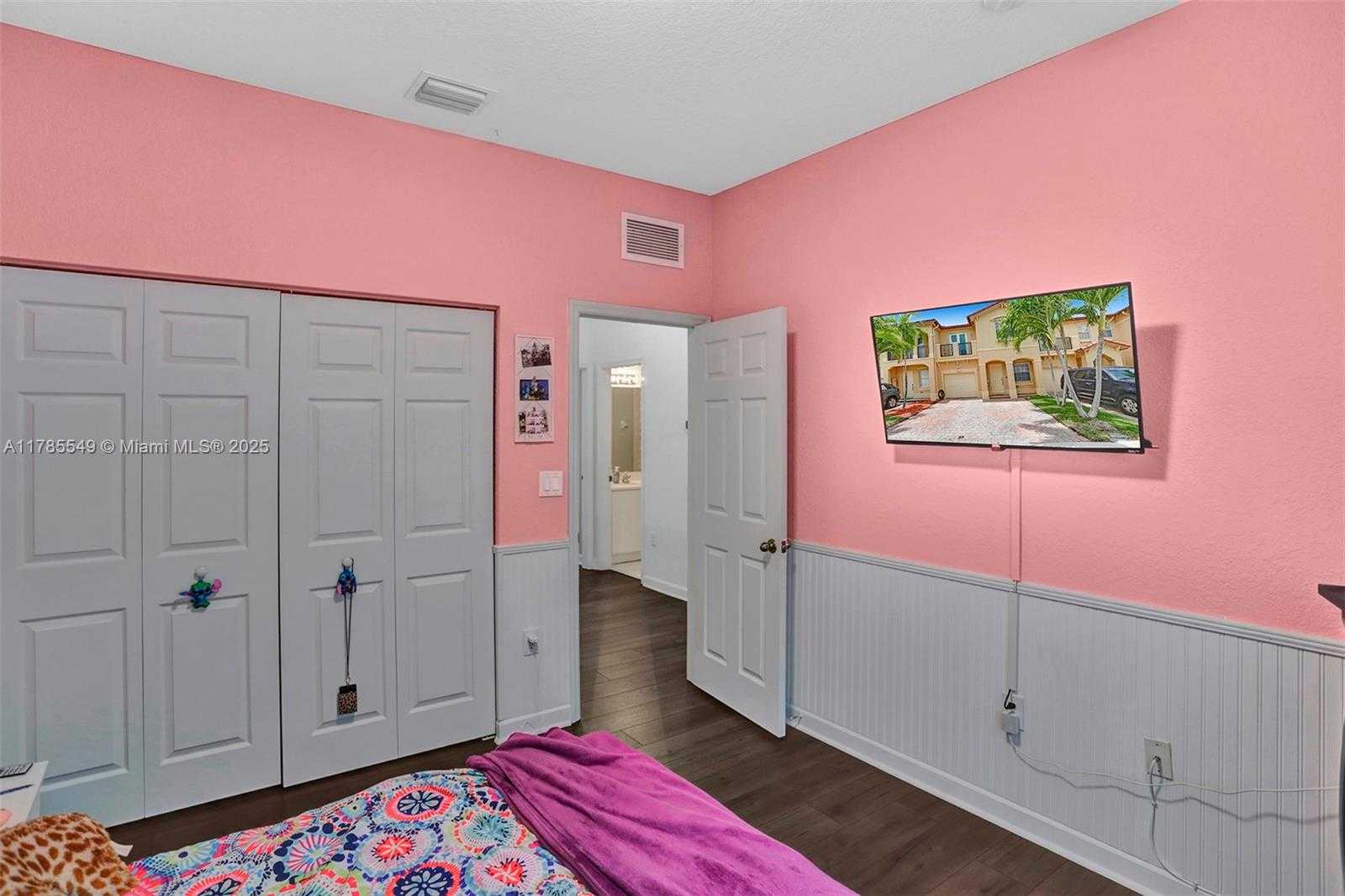 Small Image of 13264 SOUTH WEST 128TH PATH, Miami Number 21