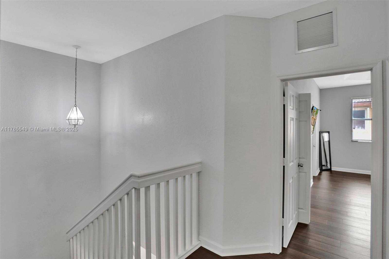 Small Image of 13264 SOUTH WEST 128TH PATH, Miami Number 23