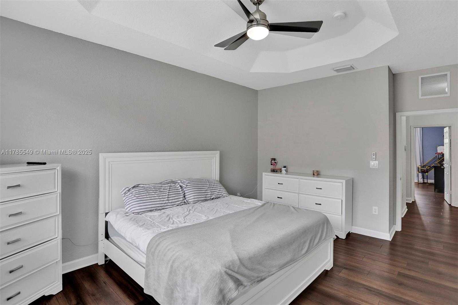 Small Image of 13264 SOUTH WEST 128TH PATH, Miami Number 32