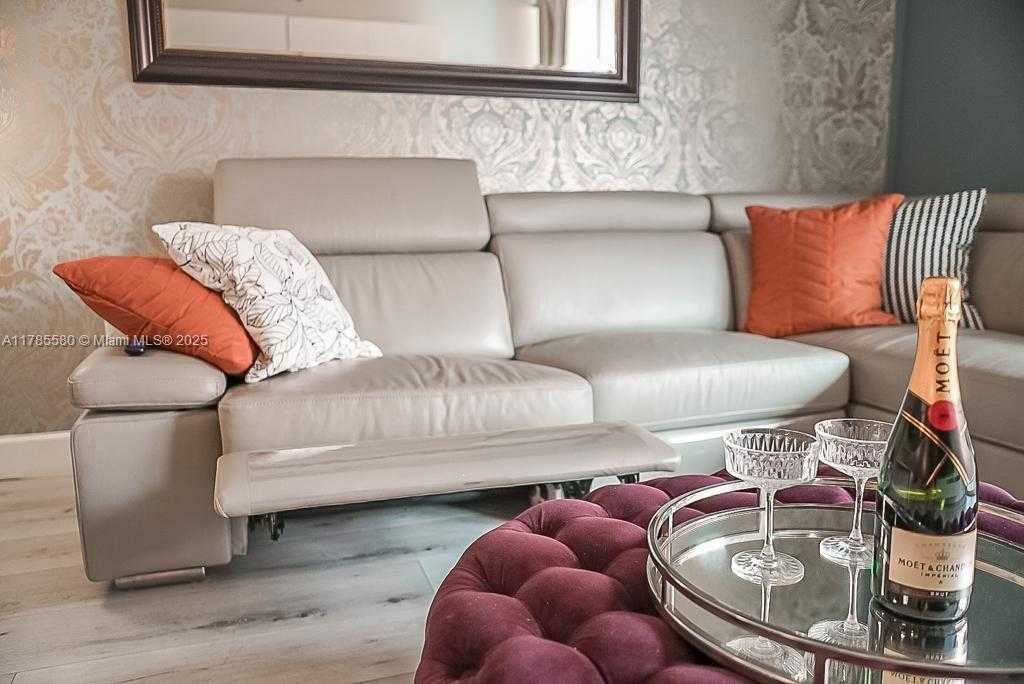Small Image of 5085 NORTH WEST 7TH ST #512, Miami Number 5