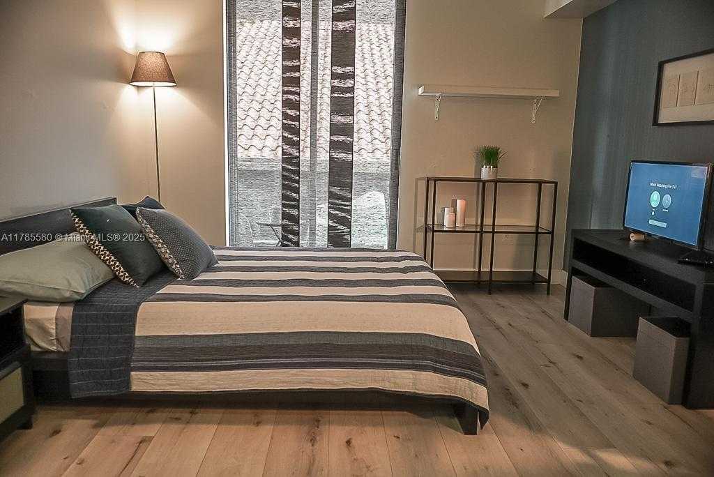 Small Image of 5085 NORTH WEST 7TH ST #512, Miami Number 8