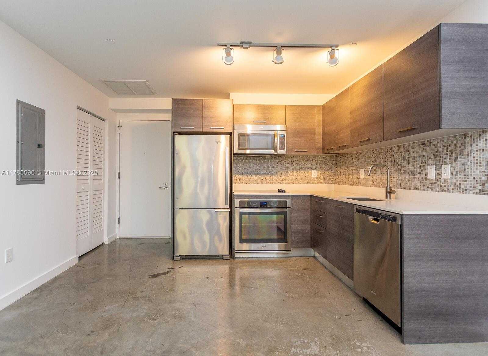 Small Image of 151 SOUTH EAST 1ST ST #805, Miami Number 14