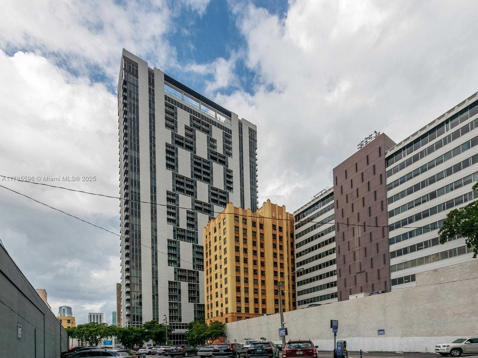 Small Image of 151 SOUTH EAST 1ST ST #805, Miami Number 2