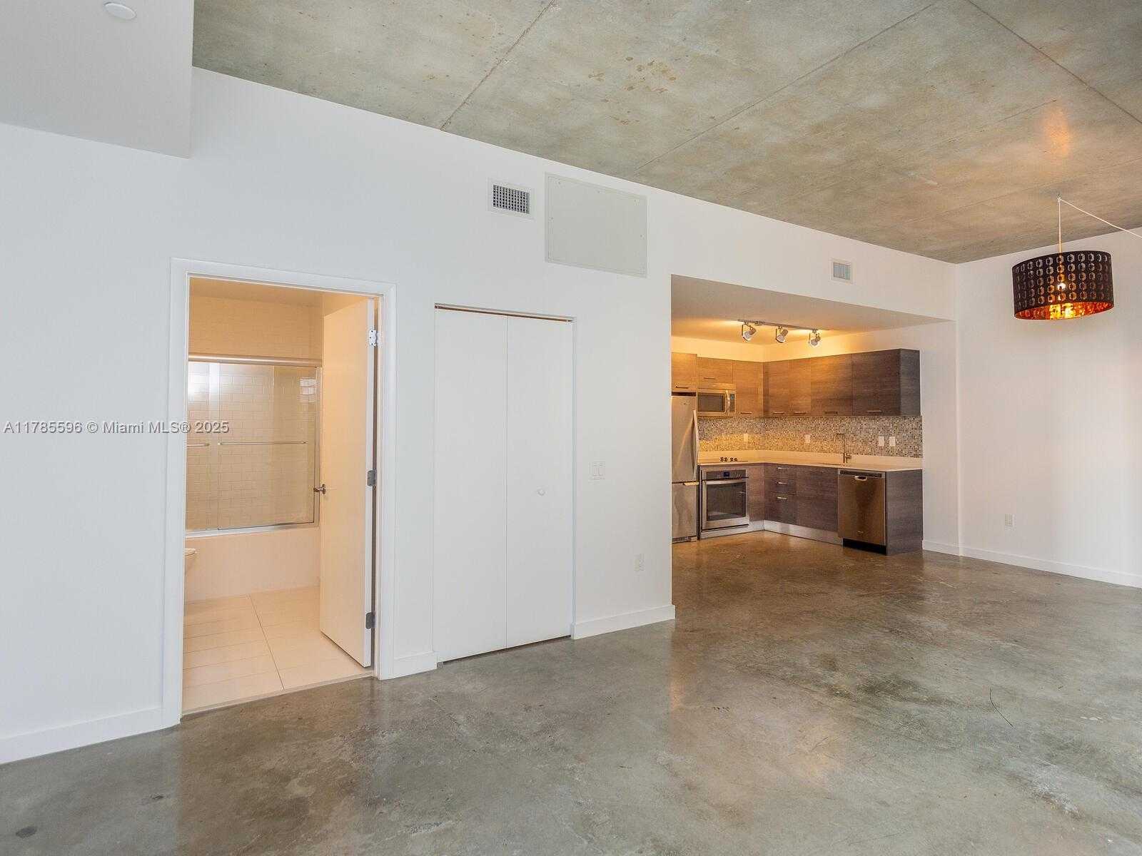 Small Image of 151 SOUTH EAST 1ST ST #805, Miami Number 22