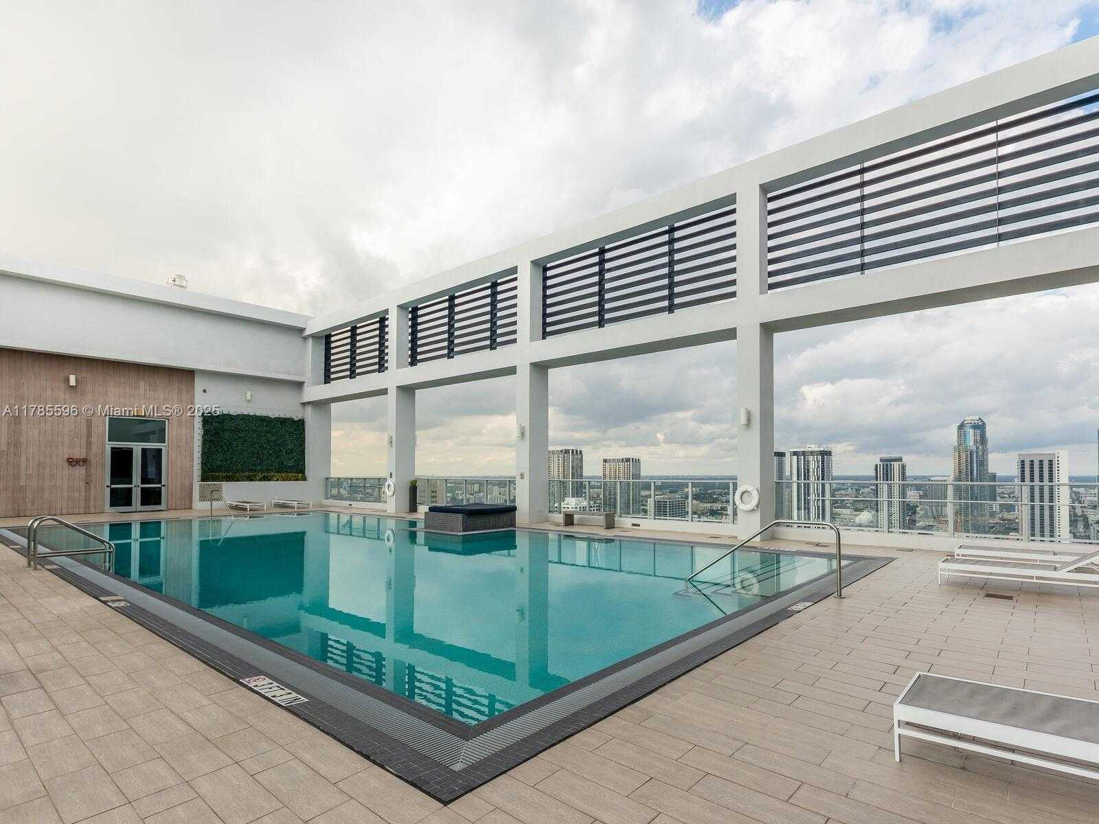 Small Image of 151 SOUTH EAST 1ST ST #805, Miami Number 44