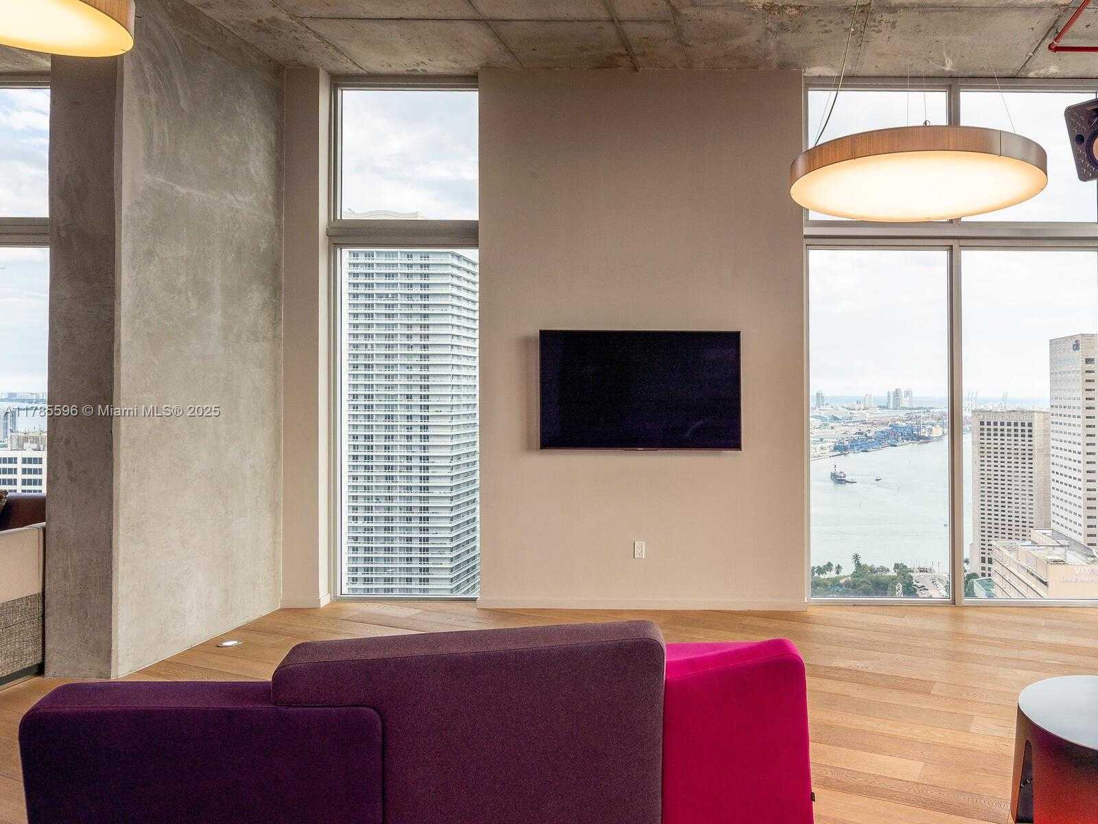 Small Image of 151 SOUTH EAST 1ST ST #805, Miami Number 52