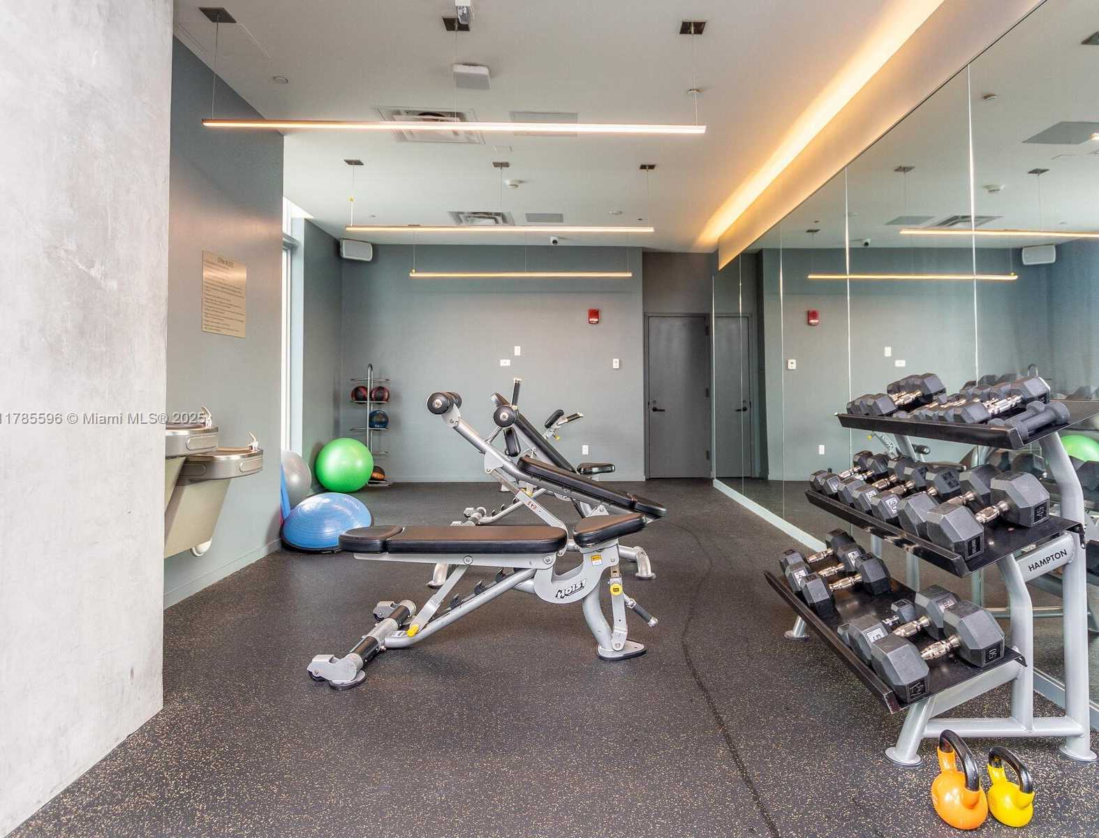 Small Image of 151 SOUTH EAST 1ST ST #805, Miami Number 61