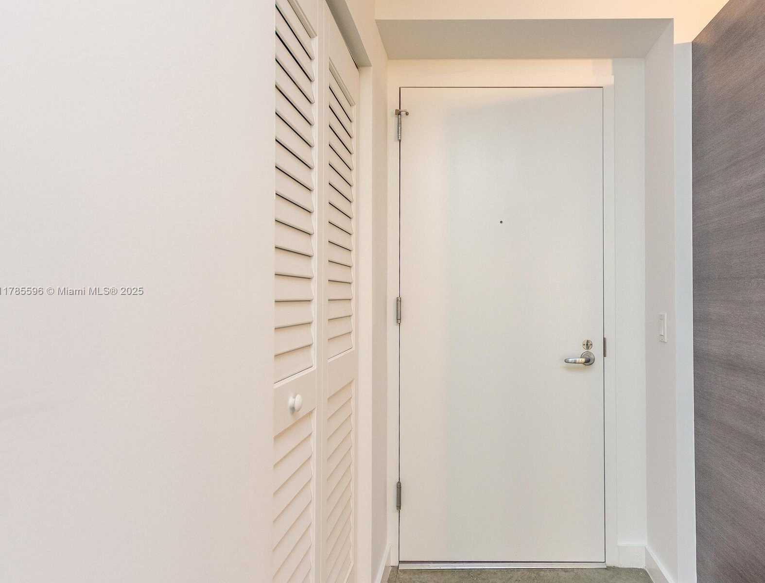 Small Image of 151 SOUTH EAST 1ST ST #805, Miami Number 8
