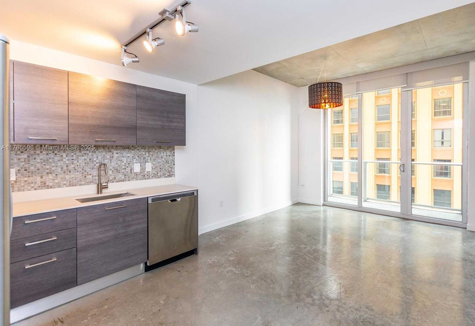 Small Image of 151 SOUTH EAST 1ST ST #805, Miami Number 9