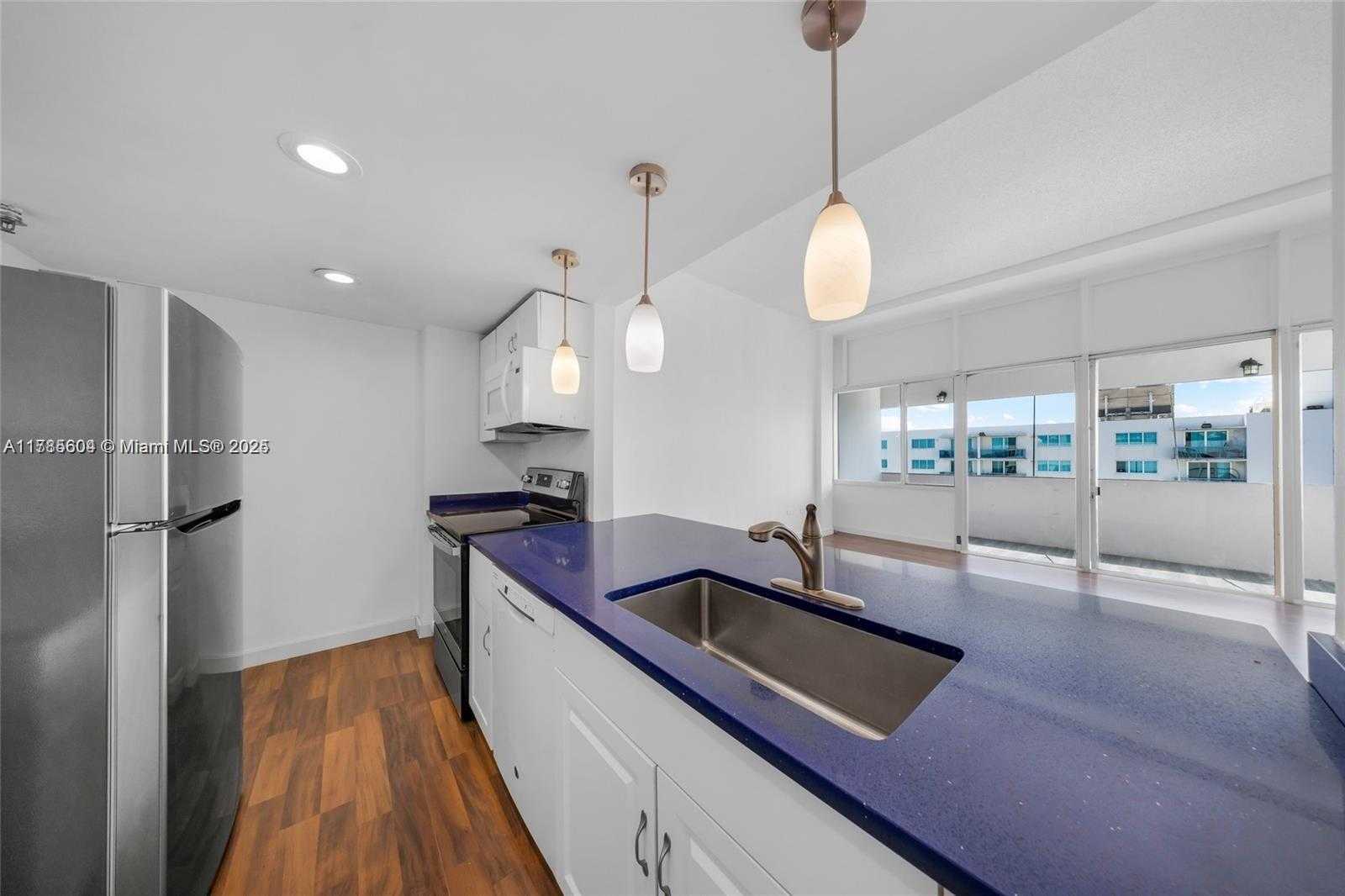 Small Image of 7545 EAST TREASURE DR #10J, North Bay Village Number 15