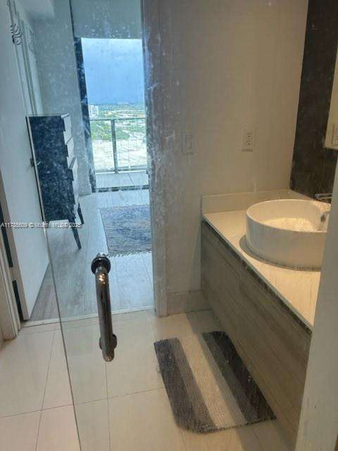 Small Image of 121 NORTH EAST 34TH ST #1611, Miami Number 13