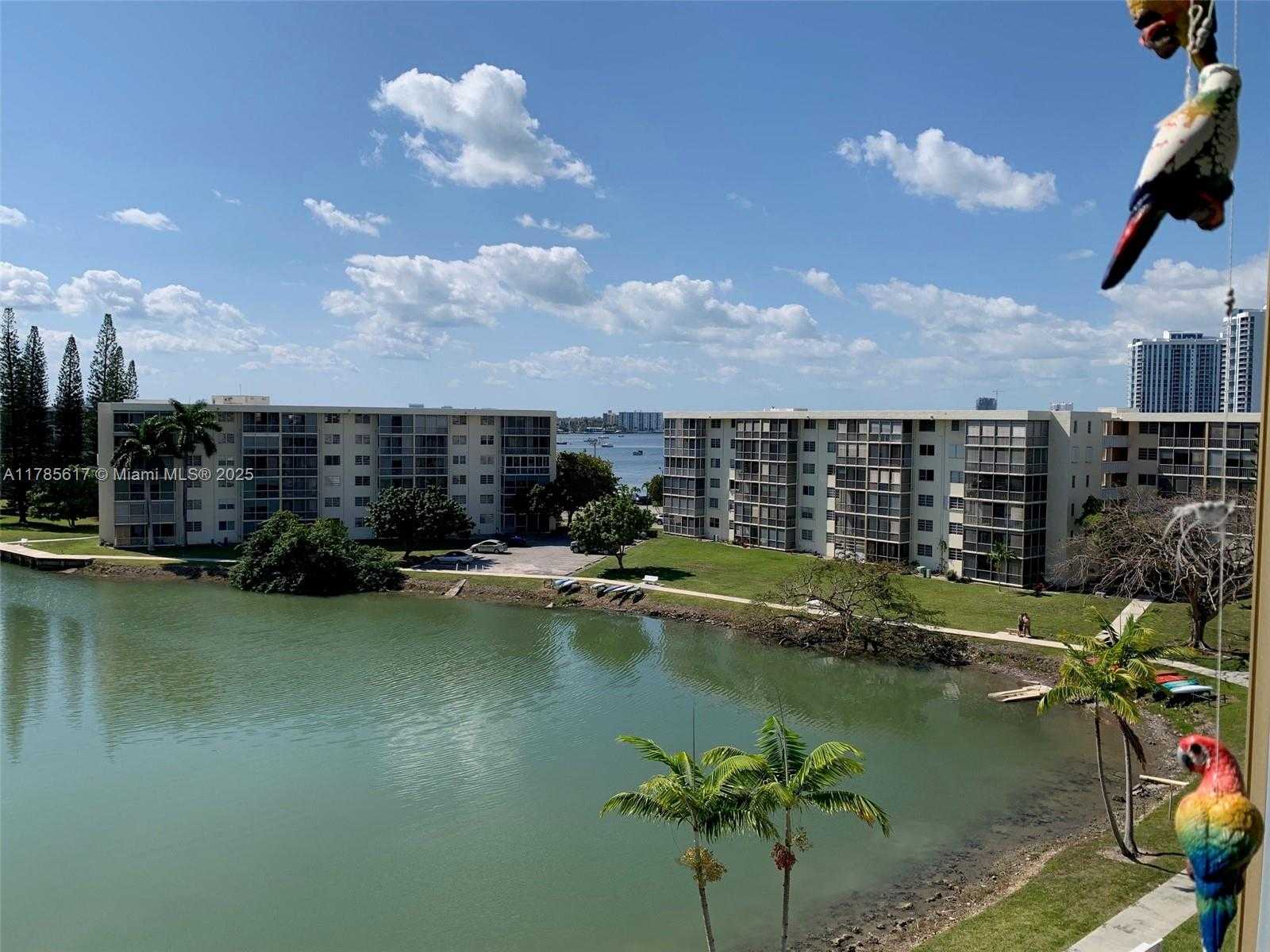 Small Image of 2851 LEONARD DR #J603, Aventura Number 10