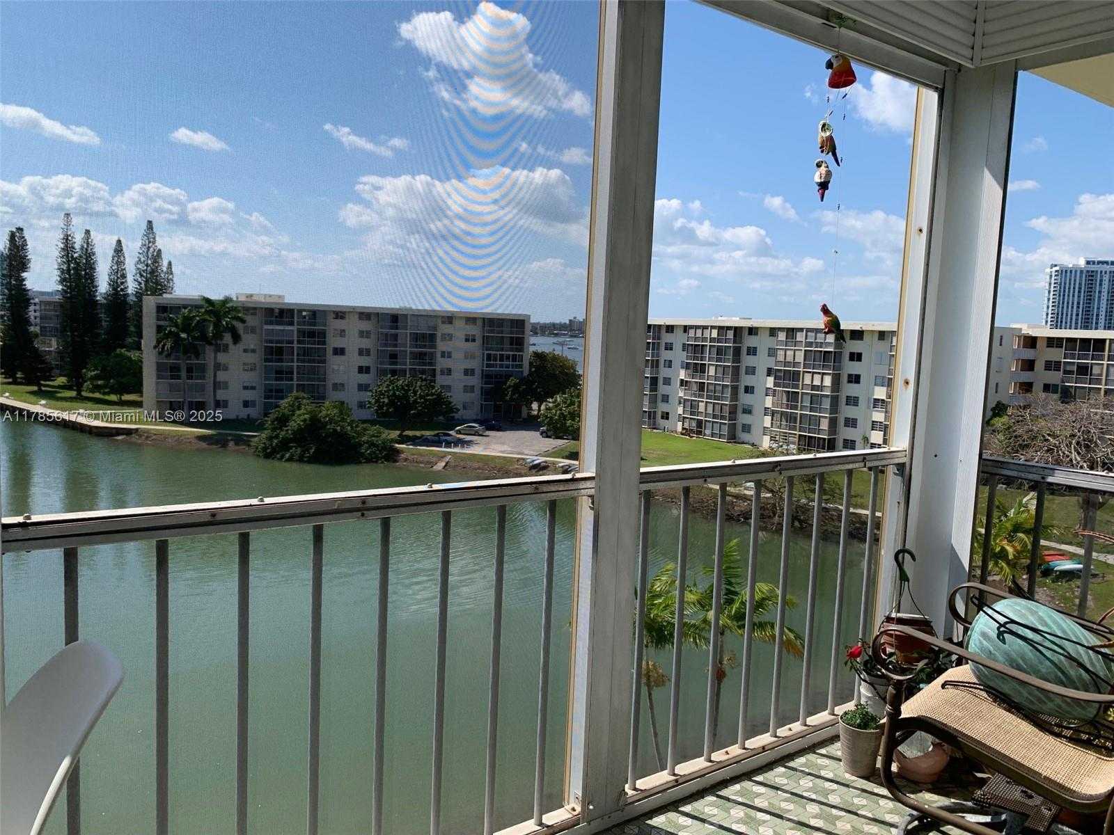 Small Image of 2851 LEONARD DR #J603, Aventura Number 11