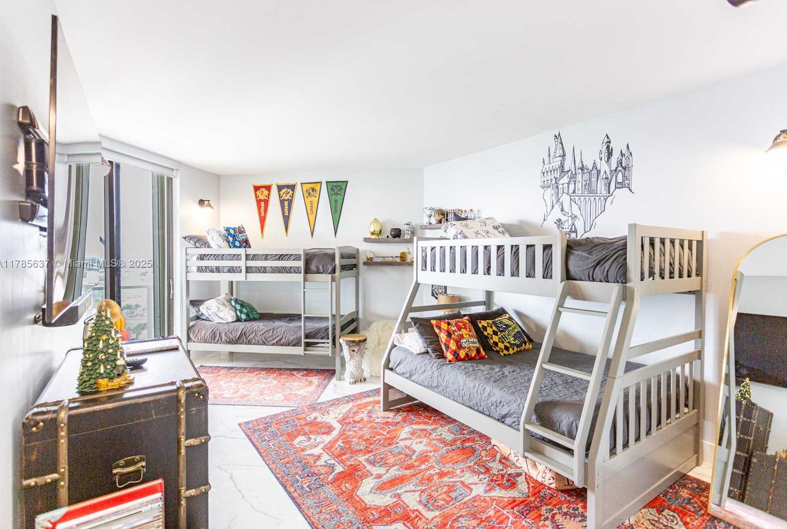Small Image of 19500 TURNBERRY WAY #PH - C, Aventura Number 26